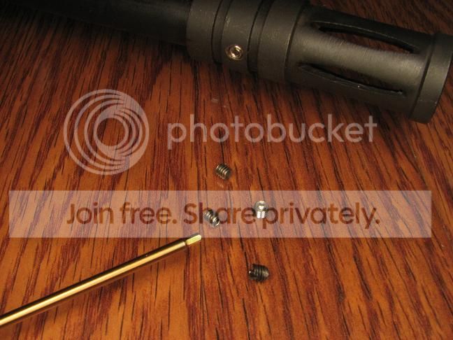 Mossberg715Tflashscrew_zps2247d648.jpg